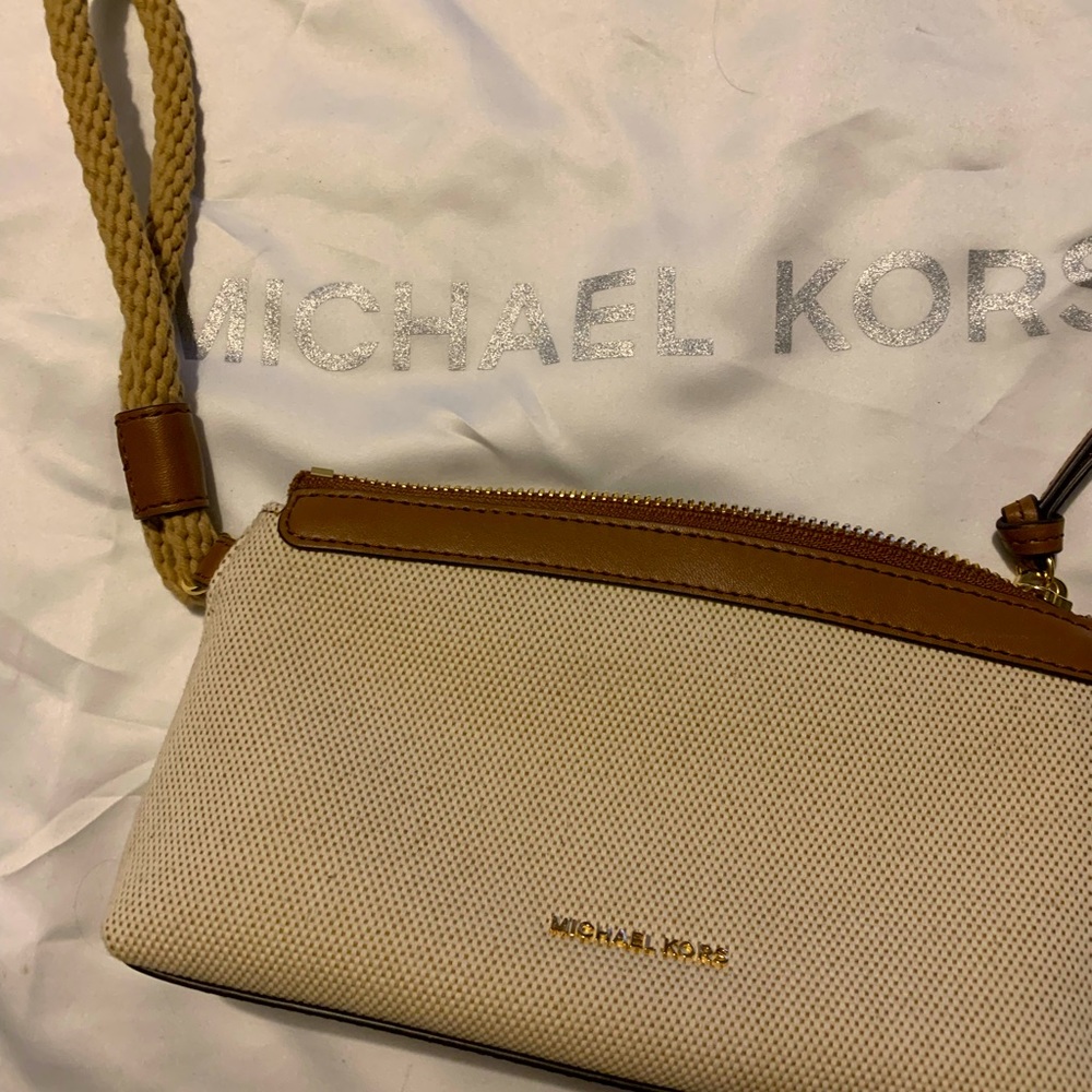 Michael Kors wristlet